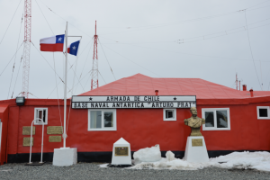 Armada de Chile conmemora un nuevo día de la Antártica Chilena