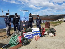 Autoridad Marítima y SERNAPESCA realizaron fiscalización conjunta en área sur del Estrecho de Magallanes