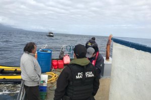 En Chiloé Autoridad Marítima junto a Sernapesca incautan más de 15 toneladas de recursos de mar por infracción a la Ley de Pesca 