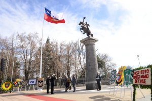 Armada de Chile participó en la conmemoración del 244º aniversario del natalicio de Bernardo O’Higgins en Chillán Viejo
