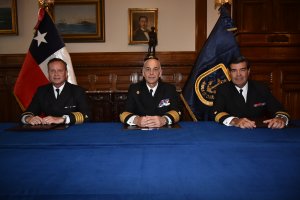Capitán de Navío JT Francisco Figueroa asume como Auditor General de la Armada