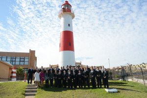 Conmemoran 96 años del Servicio Metereológico de la Armada