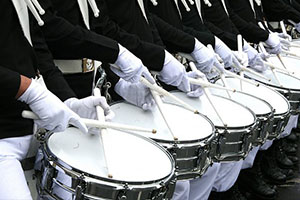 <p>Buque Escuela "Esmeralda" conmemora Combate Naval de Iquique navegando</p>