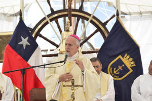 <p>Buque Escuela celebra a bordo Culto Evangélico y Misa Católica</p>