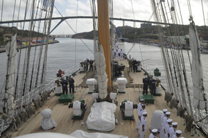 <p>Buque Escuela recaló en su primer puerto internacional </p>