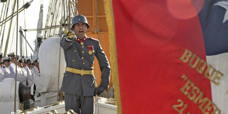 Subteniente del Ejército realiza Juramento a la Bandera en el Atlántico