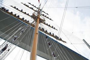 <p>Buque Escuela "Esmeralda" llegó a Europa</p>