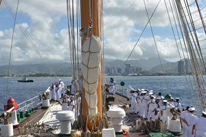 <p>Buque Escuela recaló a su primer puerto internacional</p>