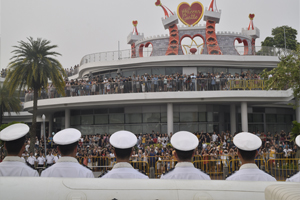 <p>La “Esmeralda” se despidió de Singapur y ya va rumbo a Shangai</p>
