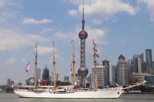 <p>5 horas navegó por el rio “Huang Pu” la “Esmeralda” en su llegada a Shangai</p>