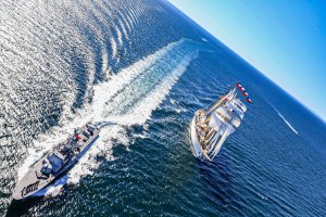 <p>La “Dama Blanca” ya se encuentra en la bahía de Punta Arenas</p>