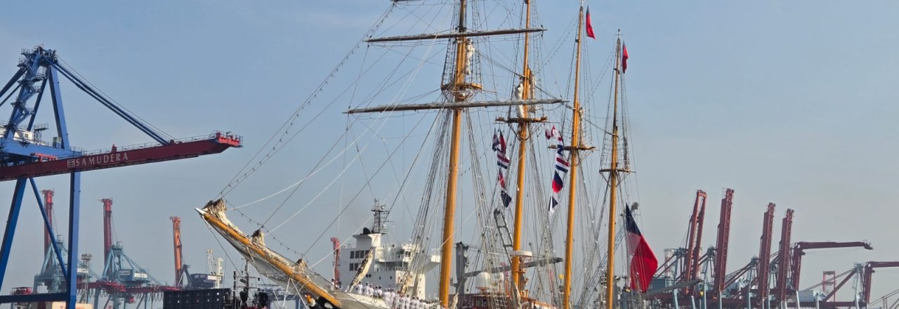 <p>Buque Escuela (BE) “Esmeralda” recala a Indonesia: luego de 30 años su estadía estará marcada de hitos</p>