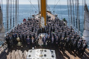 <p>Presidente José Antonio Kast despide a la dotación del Buque Escuela (BE) “Esmeralda” en Valparaíso</p>