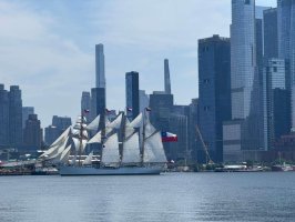 <p>Buque Escuela "Esmeralda" fortalece la presencia de Chile durante su histórica visita a Nueva York</p>