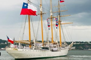 <p>Buque Escuela (BE) “Esmeralda” finaliza su visita a Quebec tras cuatro días en puerto</p>